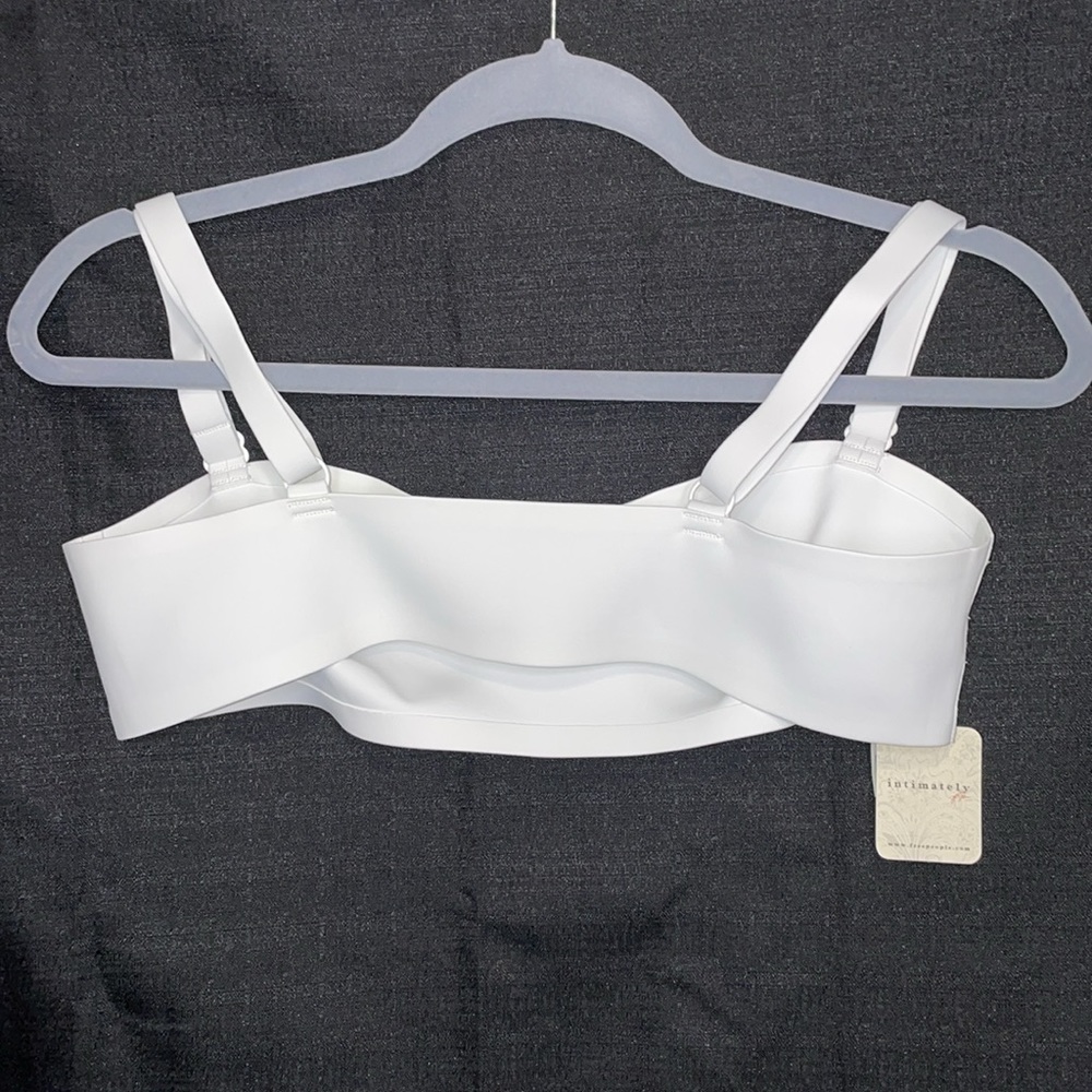 NWT Intimately Free People Notched Lily Scuba Bralette - White - Size Large - Picture 12 of 17